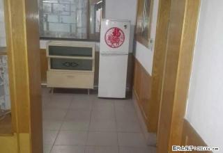 (单间出租)免物业费停车费政府东院二楼三室两厅1300元 - 潍坊28生活网 wf.28life.net